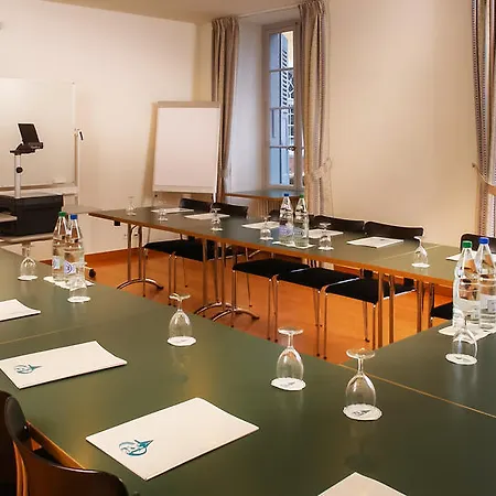 波塞城堡酒店 酒店