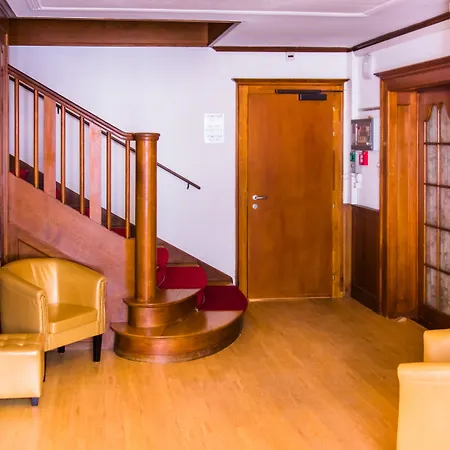 Hotel Chateau De Bossey 3*