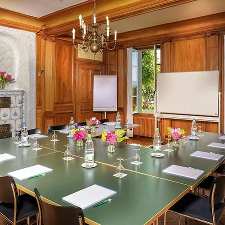 Hotel Chateau De Bossey