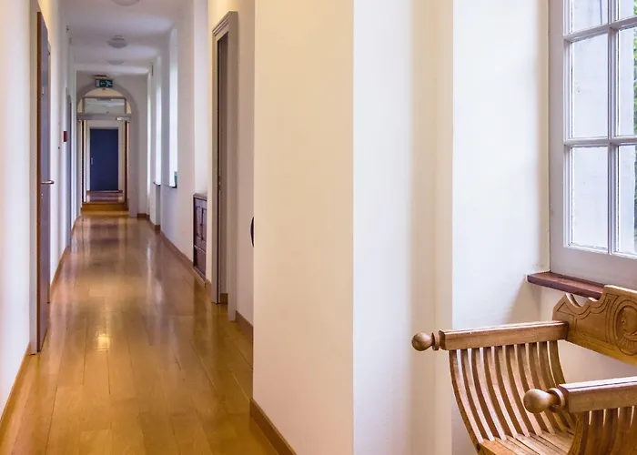 Otel Chateau De Bossey