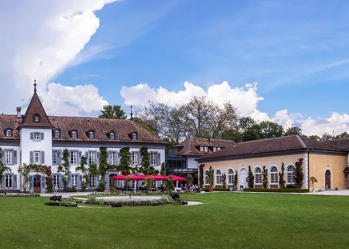 Chateau De Bossey Otel