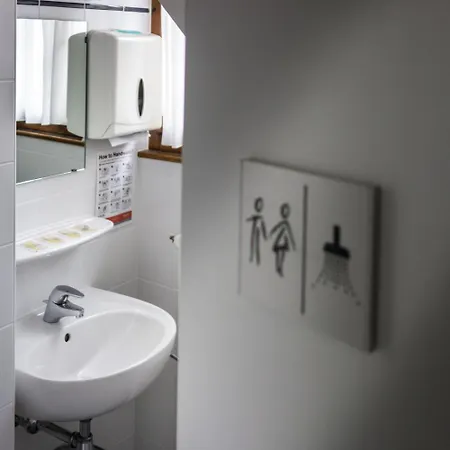 Hotel Chateau De Bossey 3*