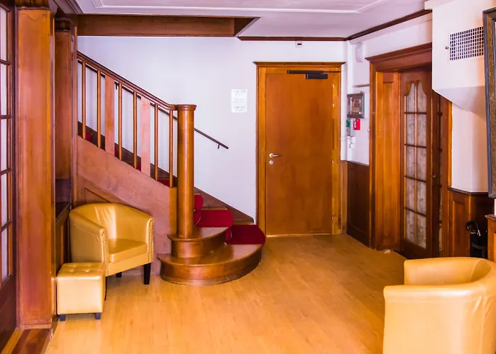 Hotel Chateau De Bossey 3*